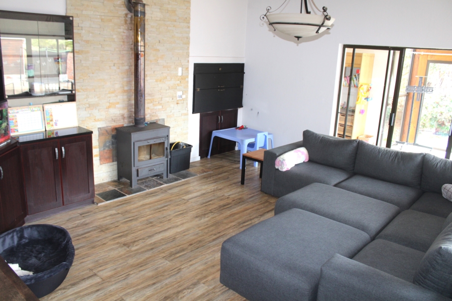 4 Bedroom Property for Sale in Stilbaai Wes Western Cape